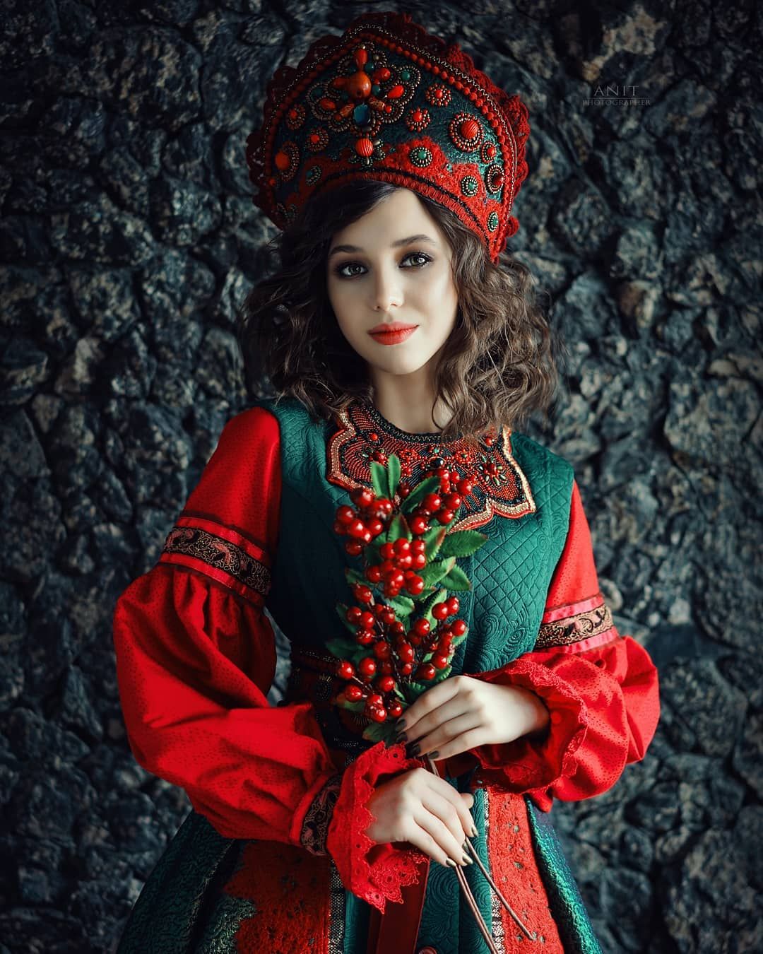 Nude girl Women in Slavic costumes in Yiwu